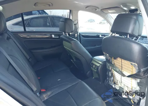 2013 Hyundai Genesis 3.8 из США, поврежденный, VIN KMHGC4DD2DU235455